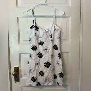 LA Hearts Black and White Floral Mini Dress